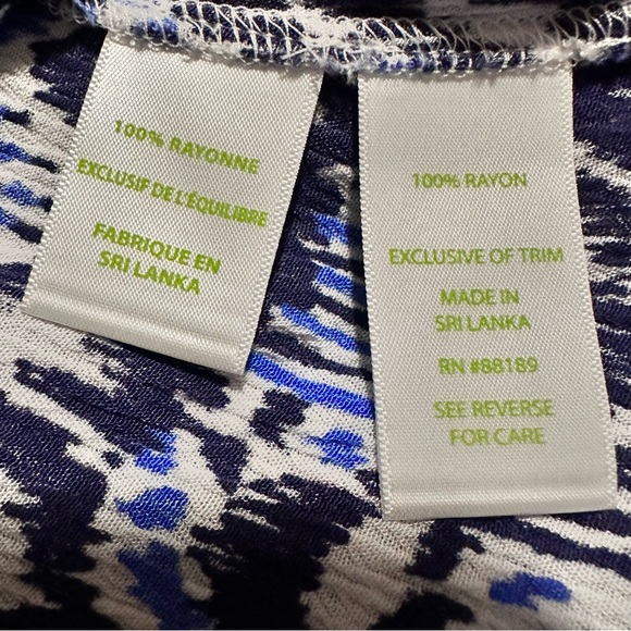 Lilly Pulitzer “Beckon Blue Oh My Cod” Delaney Off Shoulder Top - Size S - Picture 7 of 12